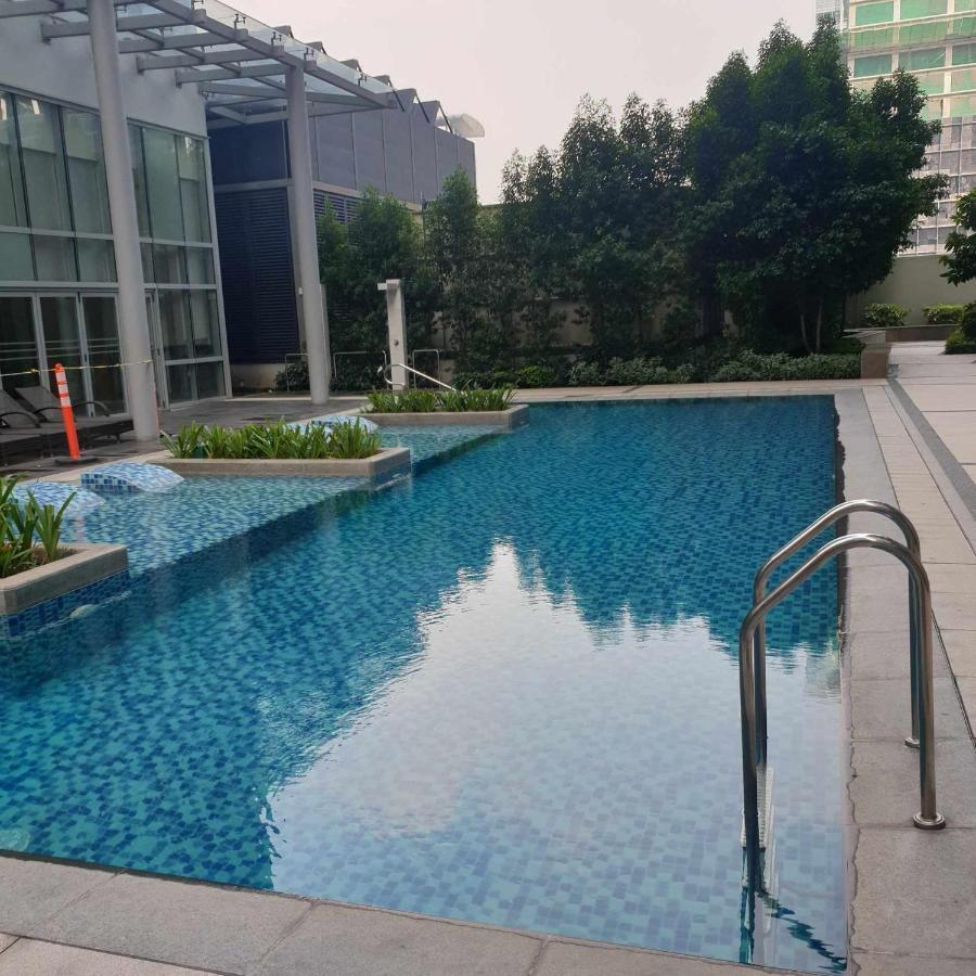 Cozy 1Br Uptown Parksuites Tower1 Bgc Манила Экстерьер фото